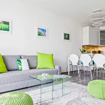 Green Apartman Balatonlelle بالاتوليلّي