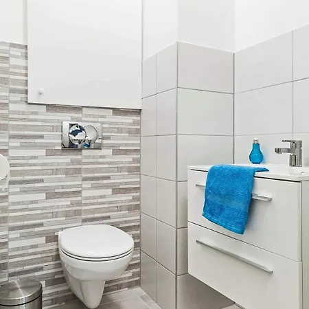 Green Apartman Balatonlelle بالاتوليلّي